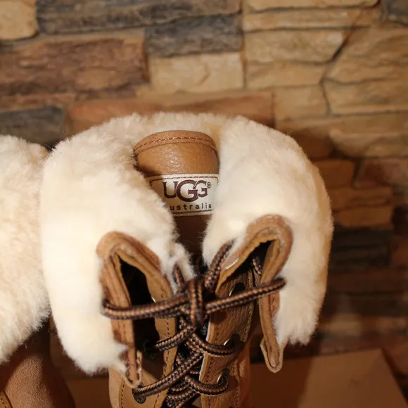 UGG ADIRONDACK TALL LEATHER WATERPROOF‎ BOOTS