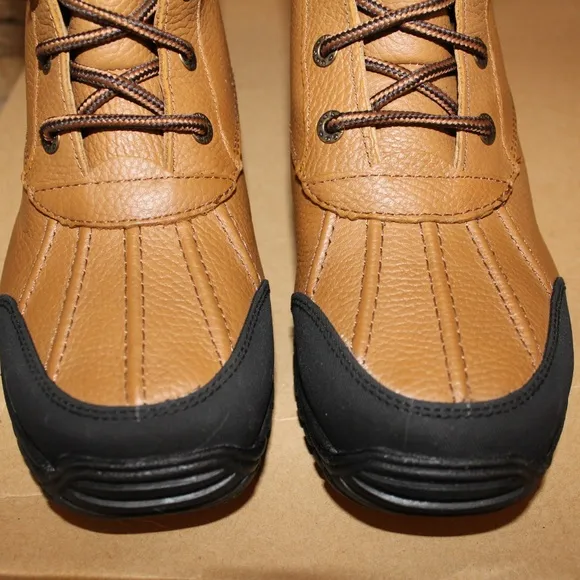 UGG ADIRONDACK TALL LEATHER WATERPROOF‎ BOOTS