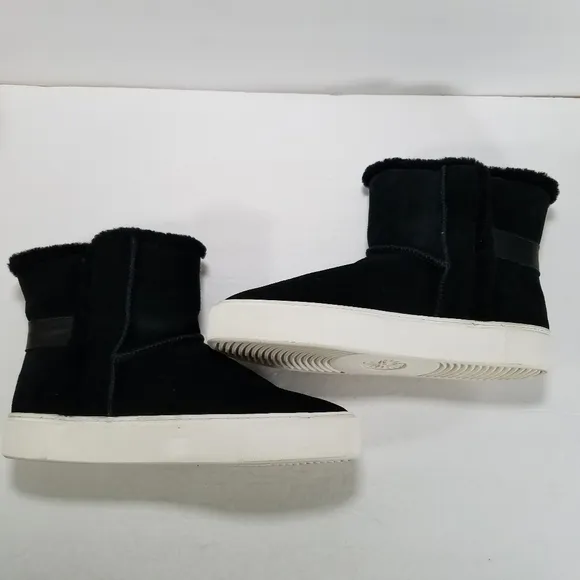 UGG Aika Black Suede Platform Sneaker Boots Women's Size 9