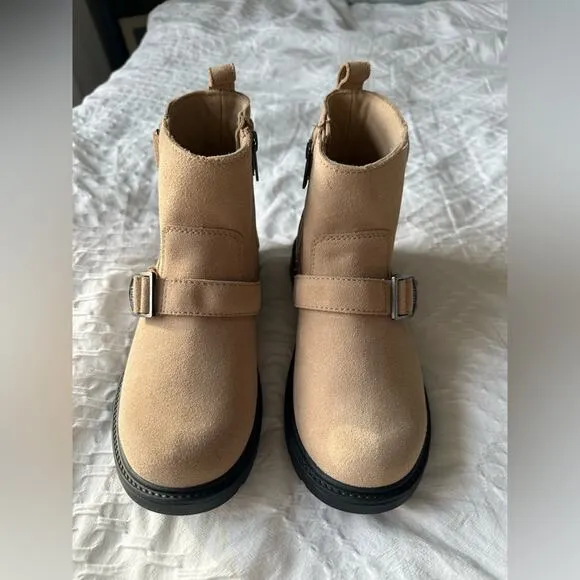 Ugg Ashton Weather Girls Tan Suede Boots Size 3 NWT