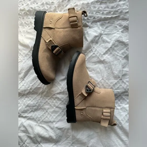 Ugg Ashton Weather Girls Tan Suede Boots Size 3 NWT