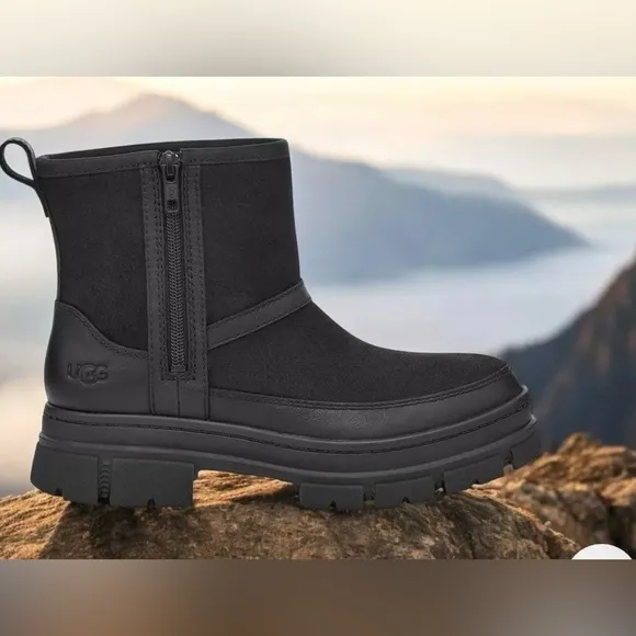 UGG Ashton Zip Women’s Boots