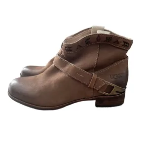 UGG Austin Women's 3179 Brown Leather Cowboy Ankle Boots Size 5