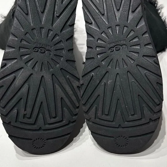 UGG Australia Bailey Bow II Black Suede Shearling Winter Boots Women's Size 6