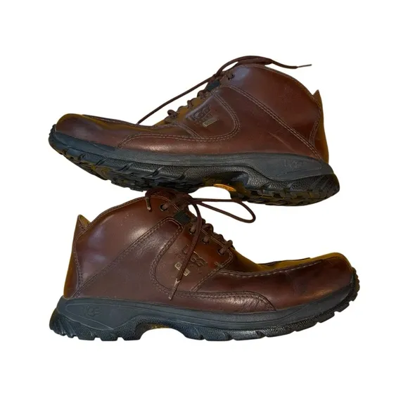 UGG Australia Mens Waterproof Leather Boots Lace Up Vibram Sole 5552 Sz 10 Brown