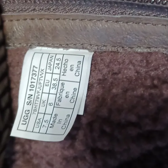 UGG Australia Women's Chocolate Brown Leather &amp; Wool Robbie Boots 7.5