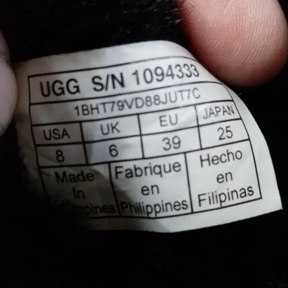 Ugg Bailey Mariko Boots in Black Women's Size 8