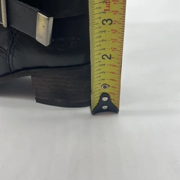 UGG Bess Black Leather Knee High Leg Boots Sz 6. TB2247E