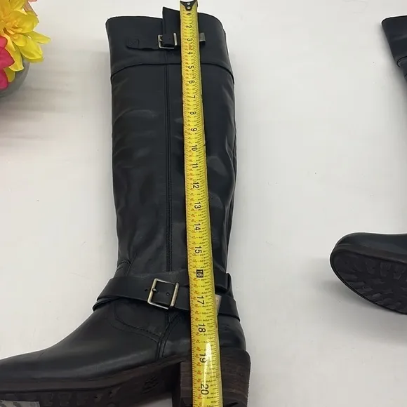 UGG Bess Black Leather Knee High Leg Boots Sz 6. TB2247E