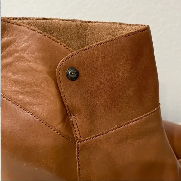 Ugg Brown Leather Amal Wedge Boots