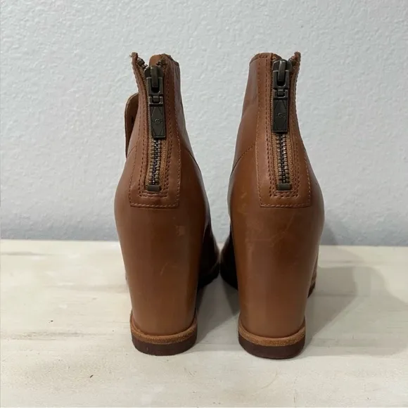 Ugg Brown Leather Amal Wedge Boots