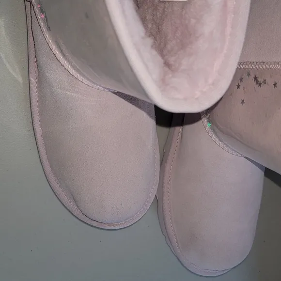 UGG Child T Classic Ii Clear Glitter Fashion Boots.