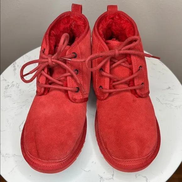 UGG Chukka Lace Up Boot - Samba Red - men’s 10