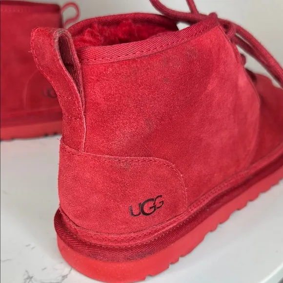 UGG Chukka Lace Up Boot - Samba Red - men’s 10