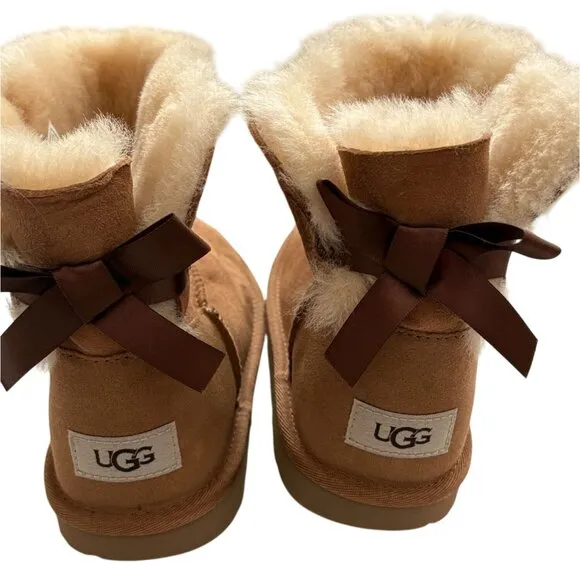 Ugg Classic Mini Bailey Bow II Girls Booties-Tan-Size 4-NWT