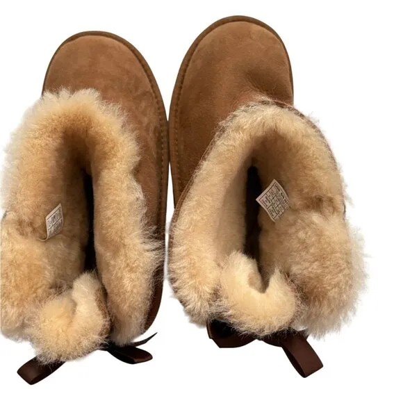 Ugg Classic Mini Bailey Bow II Girls Booties-Tan-Size 4-NWT
