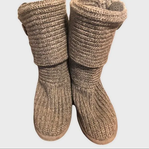 Ugg Classic Cardy Sweater Boot Gray Size 5