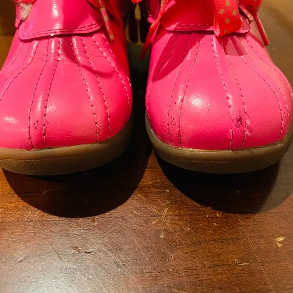 UGG Diva Pink Payten Stars Patent Leather Boots size 7