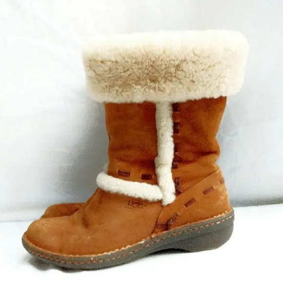 Ugg Elijo Chestnut Sheepskin Boots- Size 7