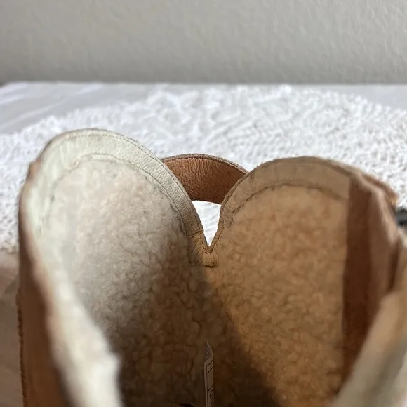UGG Gellar Riding Boots Size 6.5