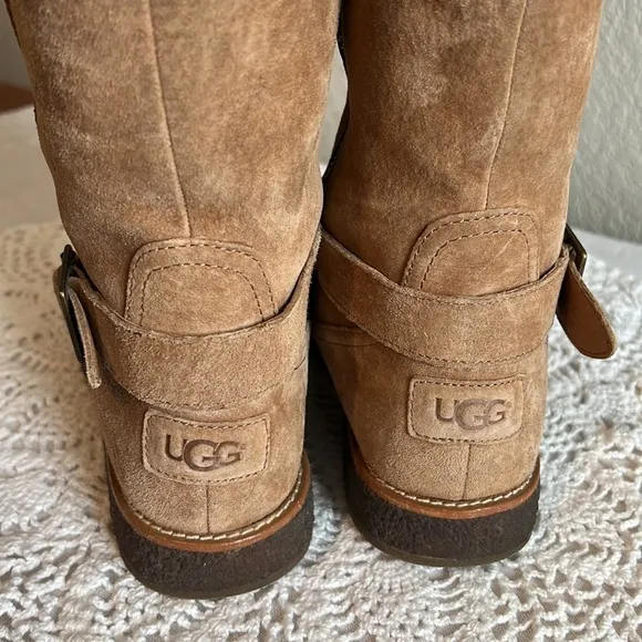 UGG Gellar Riding Boots Size 6.5