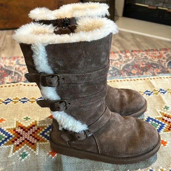 Ugg K Maddi Boots Little Kids Size 3