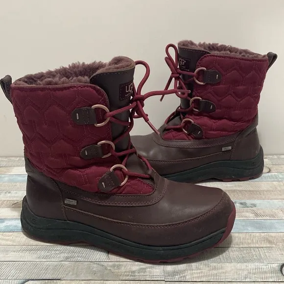 Ugg Lachlan Boots