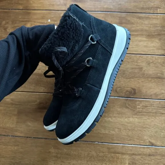UGG Lakesider Heritage Black Lace Mid Boots Size 10