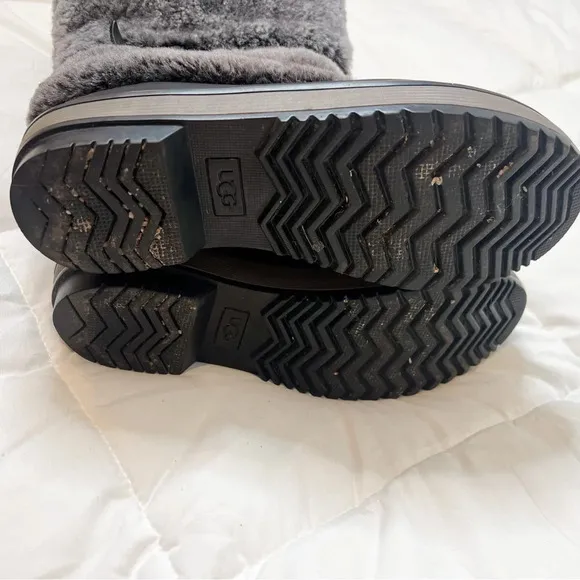 Ugg Lilyan Black Fur Tall Snow Boots