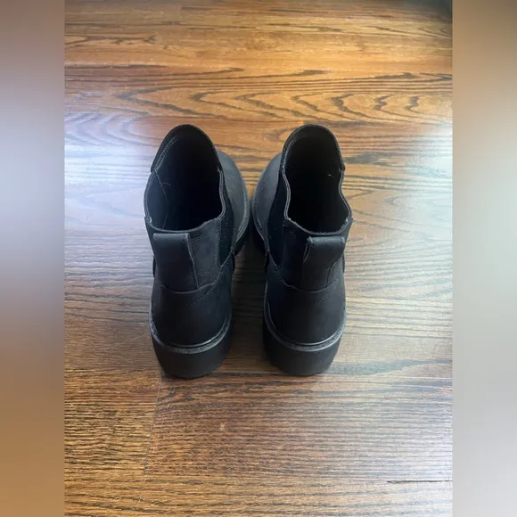 UGG Loxley Waterproof Leather Black Boots Women's Size 8