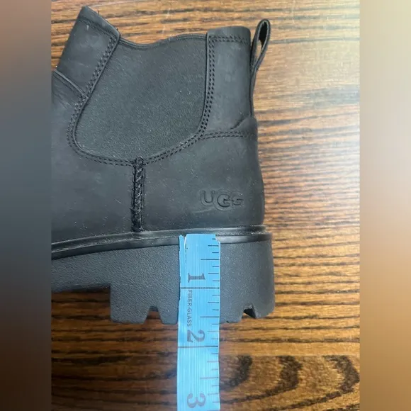 UGG Loxley Waterproof Leather Black Boots Women's Size 8
