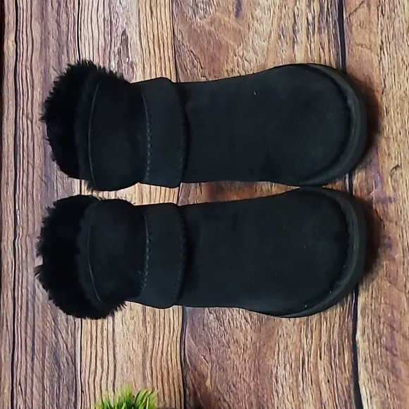 UGG McKay Boots