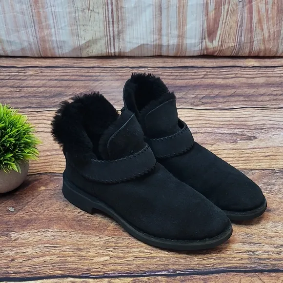 UGG McKay Boots