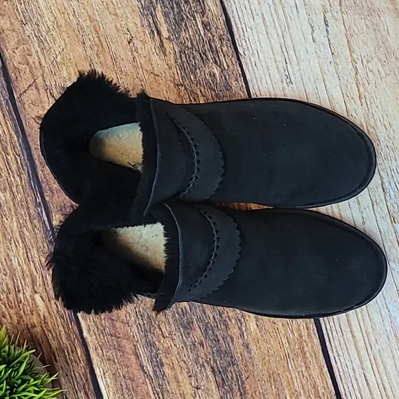 UGG McKay Boots