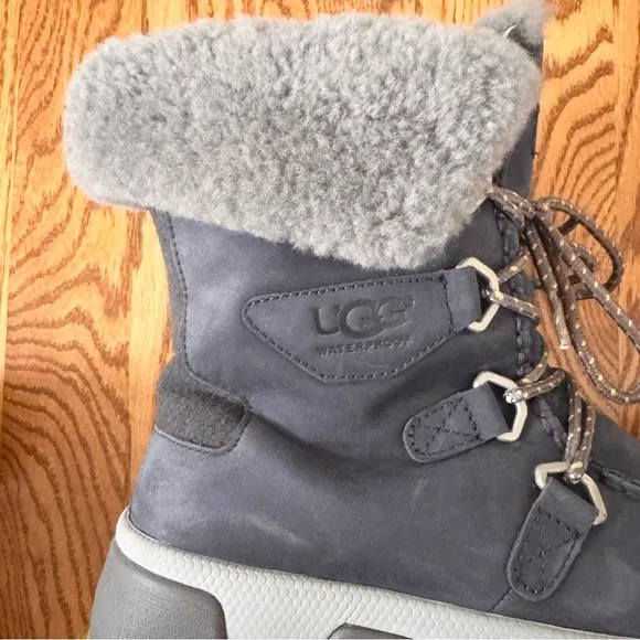 UGG Men's Auden Leather Shearling Sheepskin Boots HOKA Sole Navy Size 8
