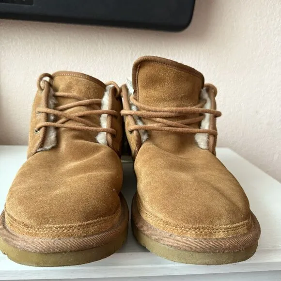 UGG Men's Neumel Suede Leather Chakka Boots Sz 11 Chestnut Wool Lined #3236