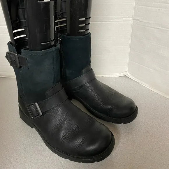 UGG Messner 1007797 Men’s Black Waterproof Leather and suede Sz 8
