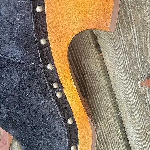 Ugg Rare Roseabella Suede Boot with stud details