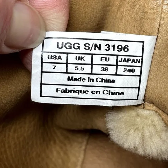 UGG Ravenna 3196 Women’s Tall Wedge Boots Honey Suede, Womens Size 7