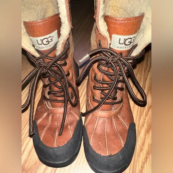 Ugg snow boots