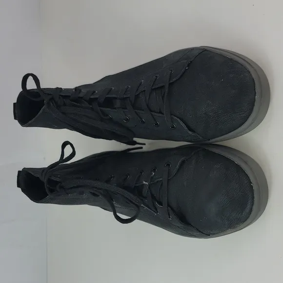 UGG Steiner Hi Top Suede Leather Men's Boots