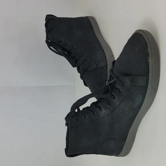 UGG Steiner Hi Top Suede Leather Men's Boots