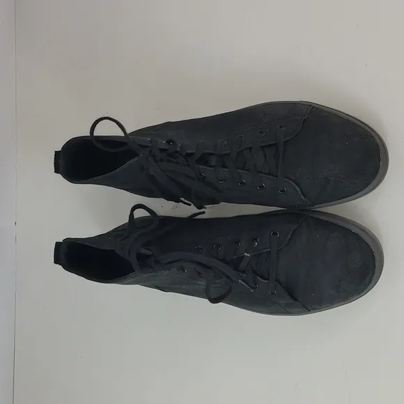 UGG Steiner Hi Top Suede Leather Men's Boots