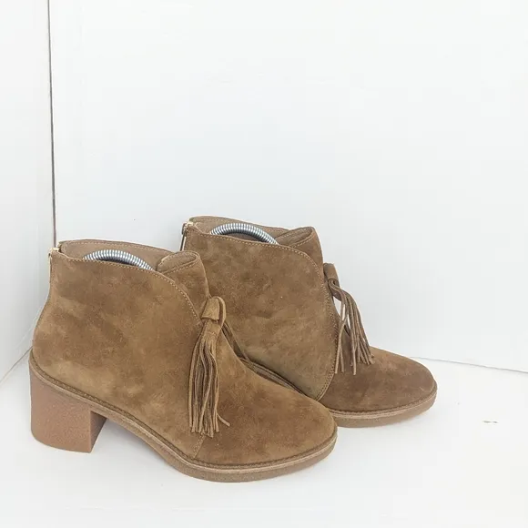 UGG suede Corin boots