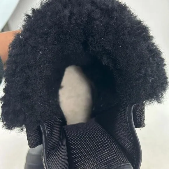 UGG Tahoe Women's Black Leather Sheepskin Snow Boots US 8 Front Zip Belted Boot