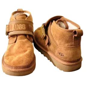UGG Tan Suede Neumel Snapback Chukka Boots with Buckle Size Unisex 8
