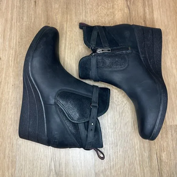 Ugg Womens 10 Emalie Ankle Boots Waterproof Leather Wedge Black Zipper Buckle