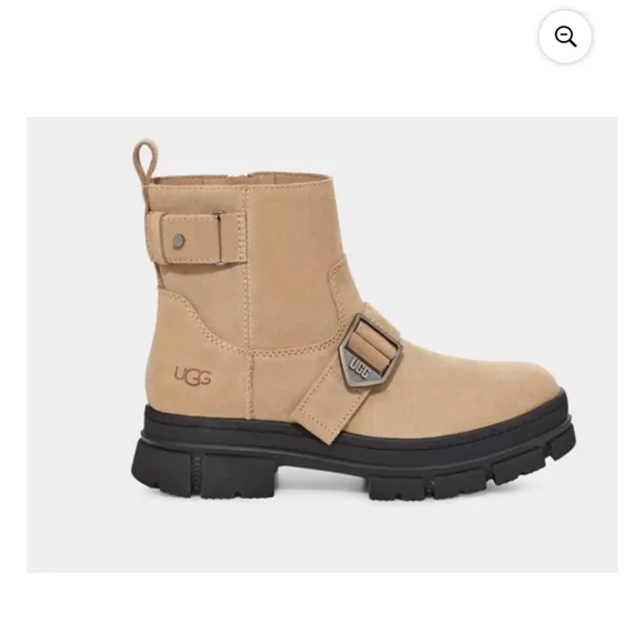 UGG Women’s Ashton Waterproof Boot