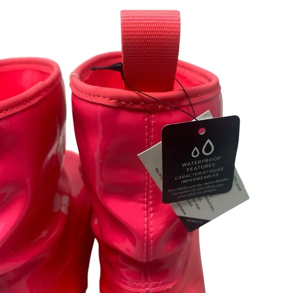 UGG Women’s Classic Brellah Mini Boots‎ Pink Women’s Size 6 Waterproof NWOB