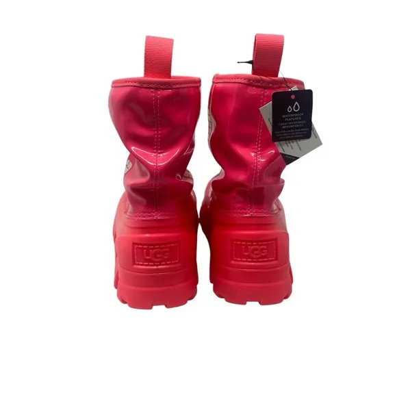 UGG Women’s Classic Brellah Mini Boots‎ Pink Women’s Size 6 Waterproof NWOB